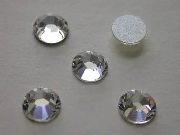 Swarovski rhinestones flatback, 2028, 2mm, crystal, 5 pc.