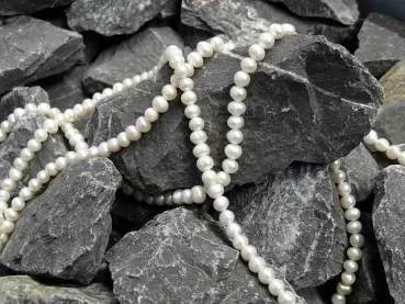 perles d'eau douce, Couleur: blanc, Taille: ±4mm, Quantite: chaîne ±36cm, (±76 piece)