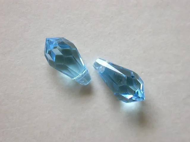 Swarovski pendant drops, 6000, 11.0x5.5mm, aquamarine, 1 pc.