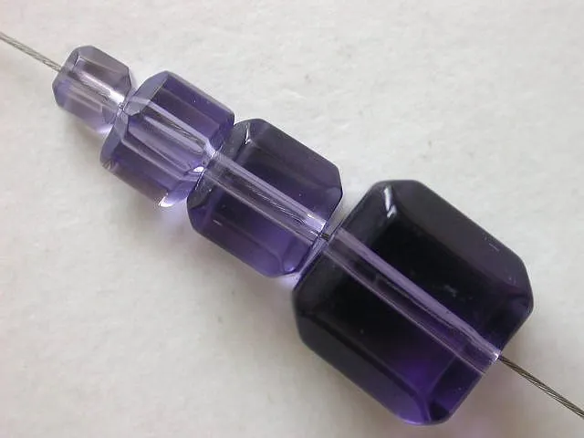 Cube, 4mm, purple, 5 pc., NORMAL Fr. 4.20