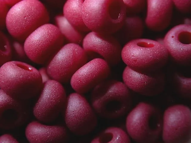 SeedBeads, d. rot frostet, 4.5mm, 17 gr.