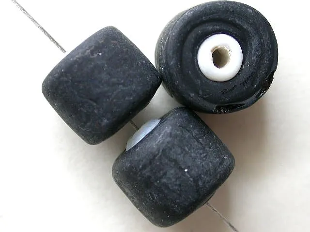 Zylinder Frosted, schwarz, 10mm, 5 Stk.
