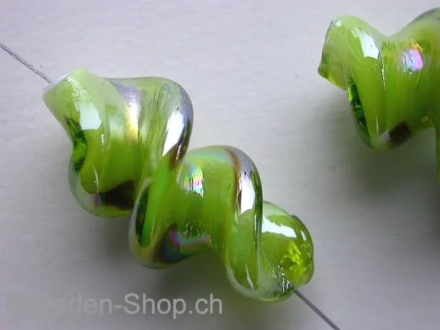 Glasperlen Wokkel, grün, ±26x15mm, 2 Stk.