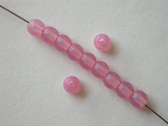 Glassbeads round, pink, 4mm, 50 pc.