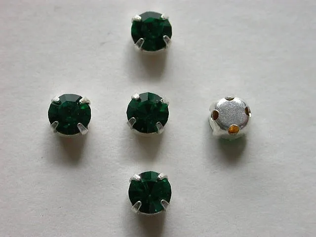 Aufnähstrass chaton, emerald, 4.5x4.5mm, 5 Stk.