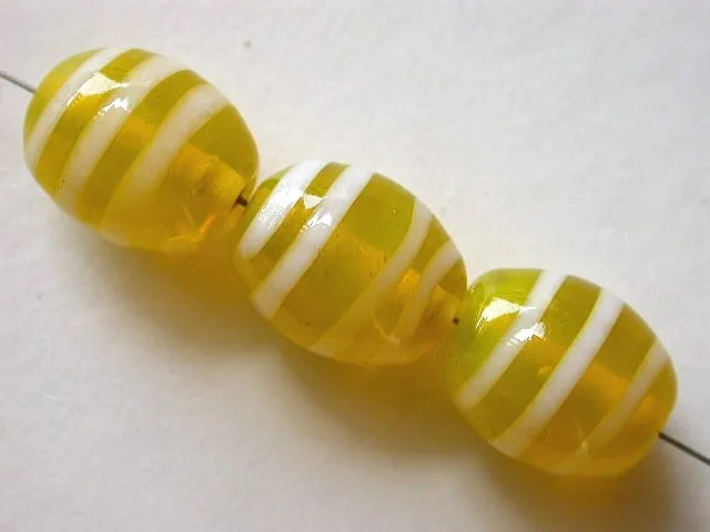Swirl Oval, ±15mm, gelb, 5 Stk.
