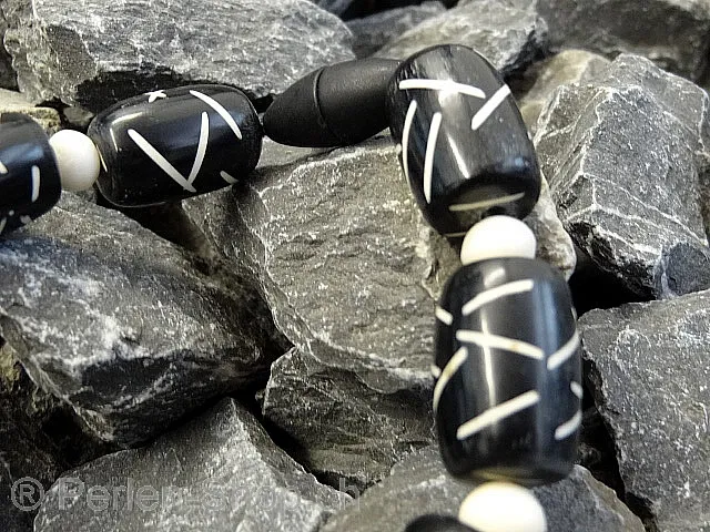 Synthetic resin Tube, Color: black, Size: ±22x15mm, Qty: 5 pc.