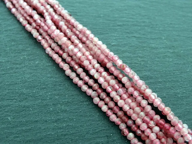 Pink Tourmaline facetté, pierre semi-précieuse, Couleur: pink, Taille: ±2mm, Quantité: 1 chain ±39cm