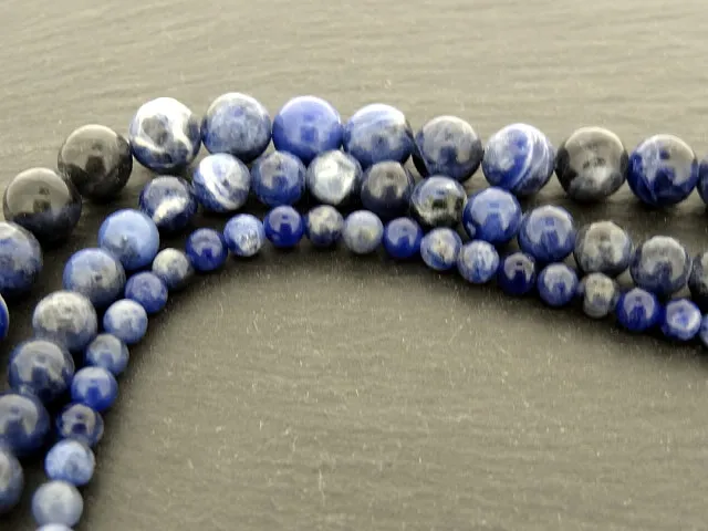 Sodalite, Semi-Precious Stone, Color: blue, Size: ±4mm, Qty: 1 string 16" (±100 pc.)
