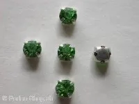 Sew on chaton, green, 4.5x4.5mm, 5 pc.
