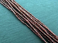 Garnet Facettiert, Halbedelstein, Farbe: rot, Grösse: ±2mm, Menge: 1 strang ±39cm