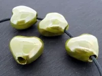 Ceramique coeur, Couleur: vert, Taille: ±20x22x13mm, Quantite: 1 piece